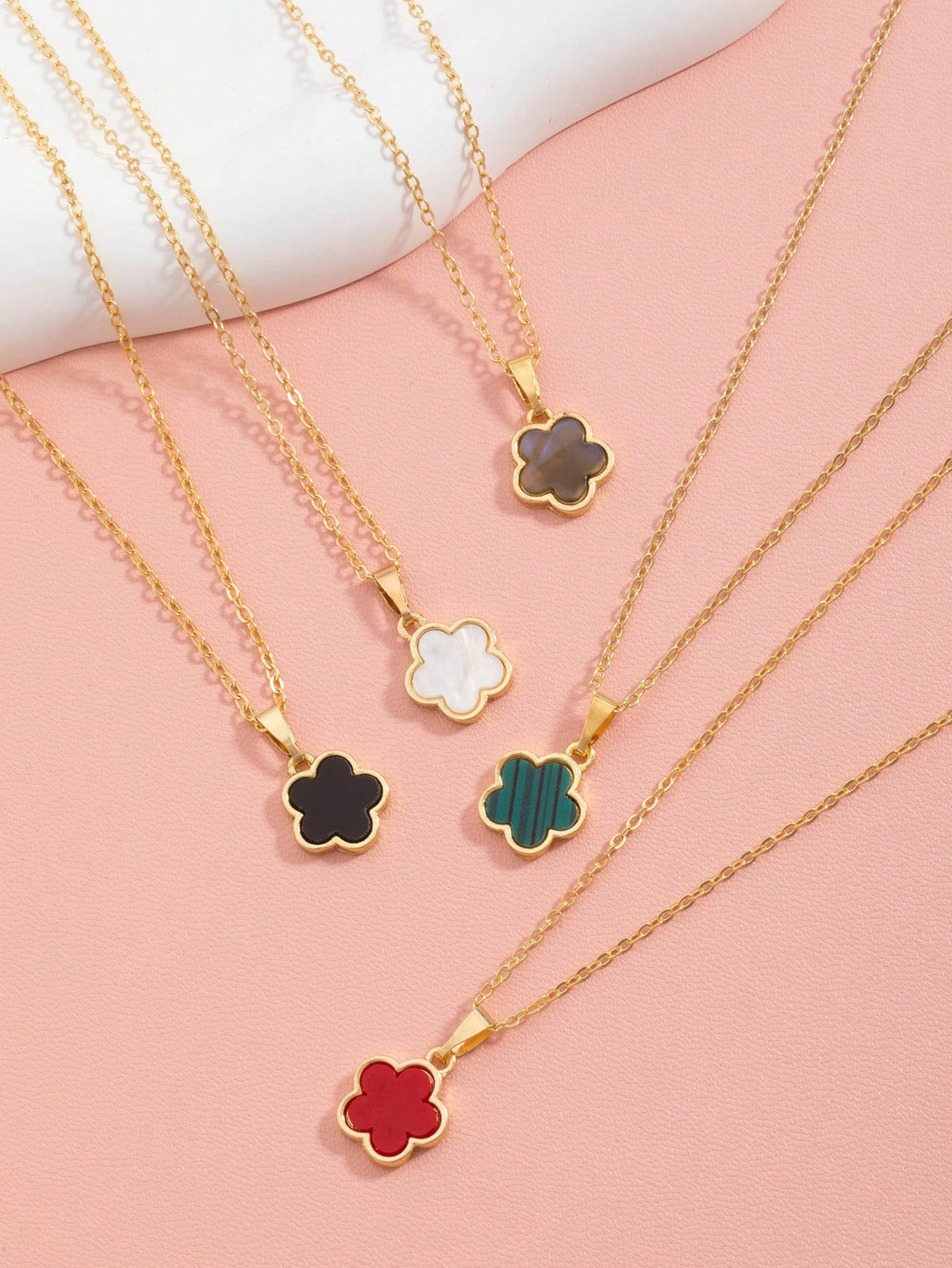 Van Cleef Clover Necklace
