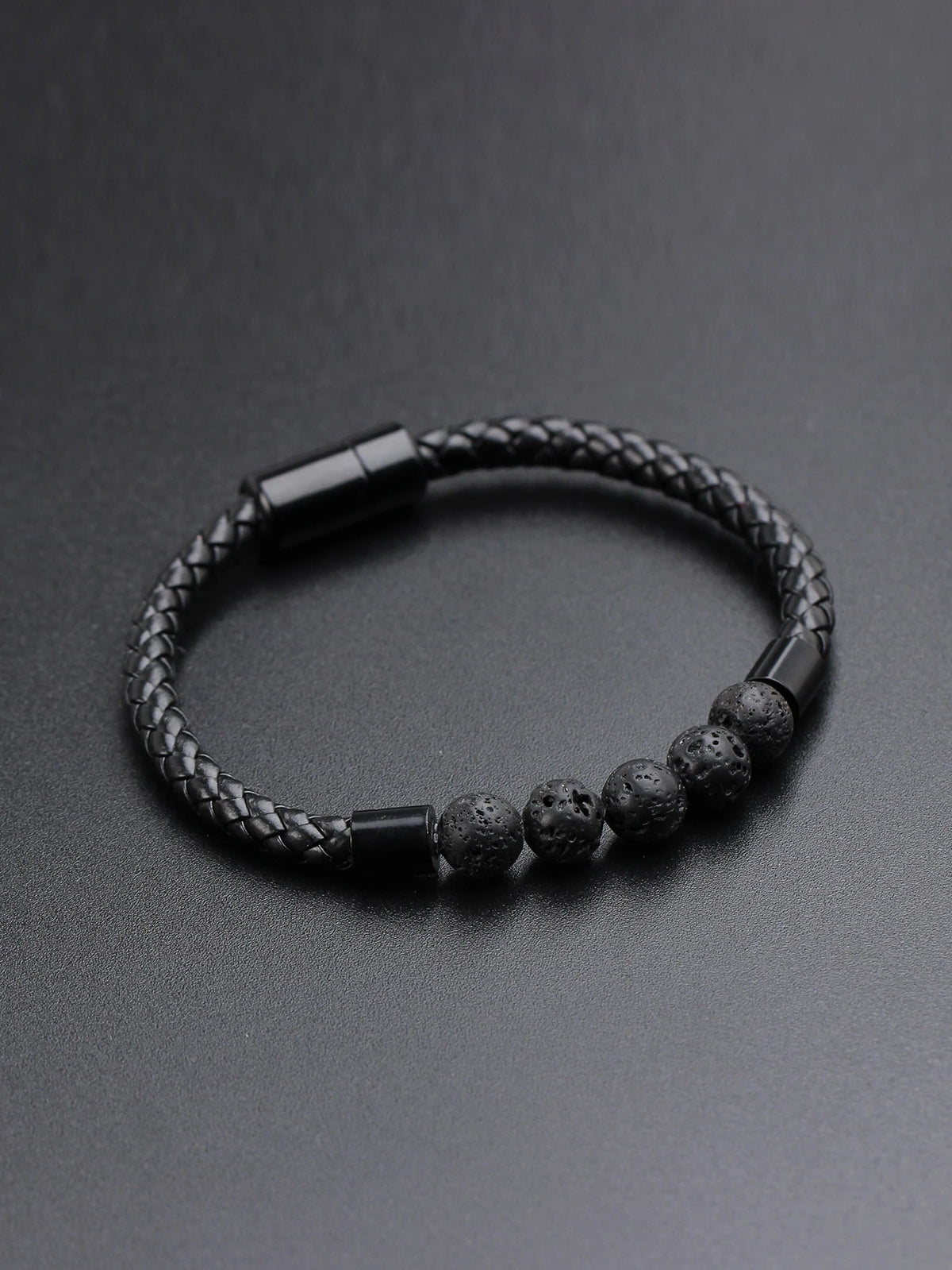 Fashionable and Popular Men Magnetic Buckle Braided Bracelet PU for Jewelry Gift and for a Stylish Look
