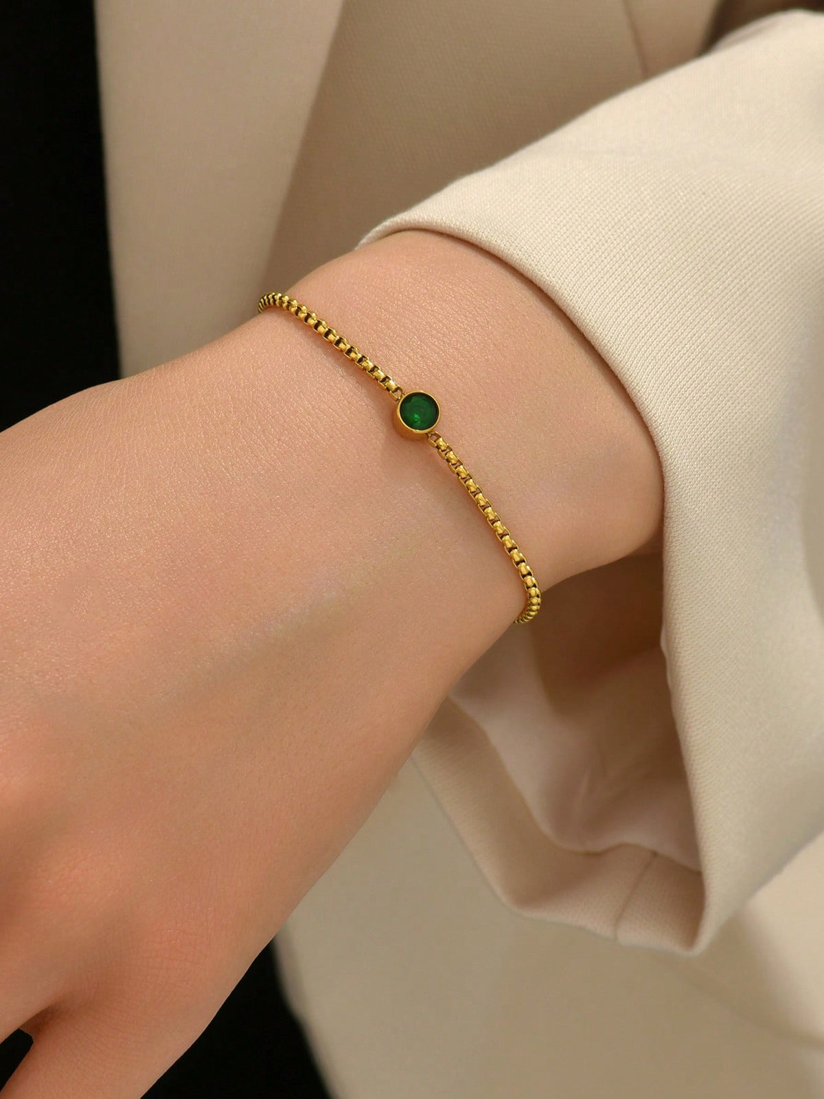 1pc 18K Gold Plated Stainless Steel Jewelry Green Stone Bracelet, Lucky Bracelet Suitable For Women Daily Wear Minimalist Gift, Sister Gifts