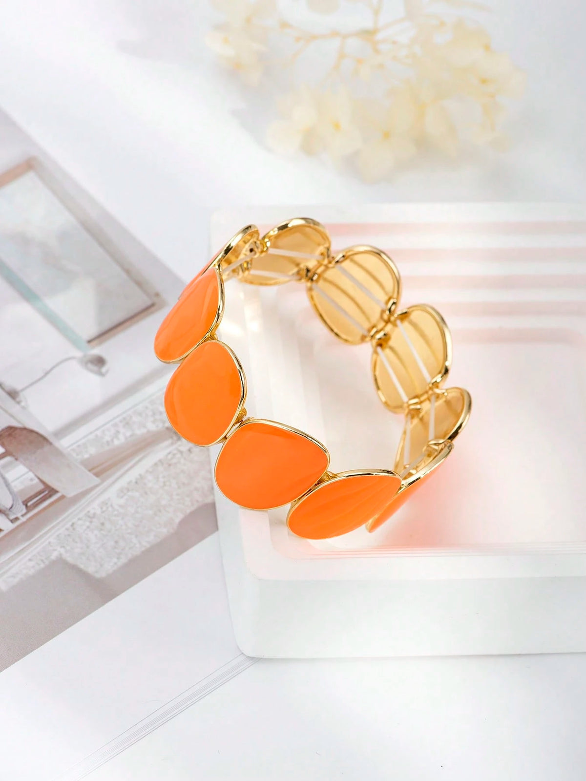 1pc Orange Minimalist Design Elegant Quality Women Bracelet, Suitable For Daily Wear And Gift Accessories