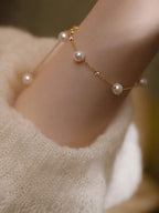 1pc Minimalist Pearl Elegant & Versatile Bracelet For Women (Random Pearl Quantity)