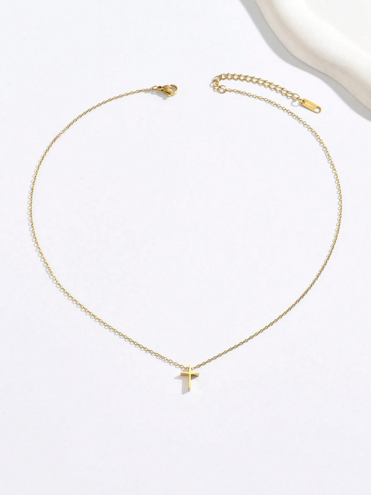1pc Delicate Petite Golden Cross Necklace, Artistic Versatile Choker Necklace To Highlight Neck Elegance And Unique Taste