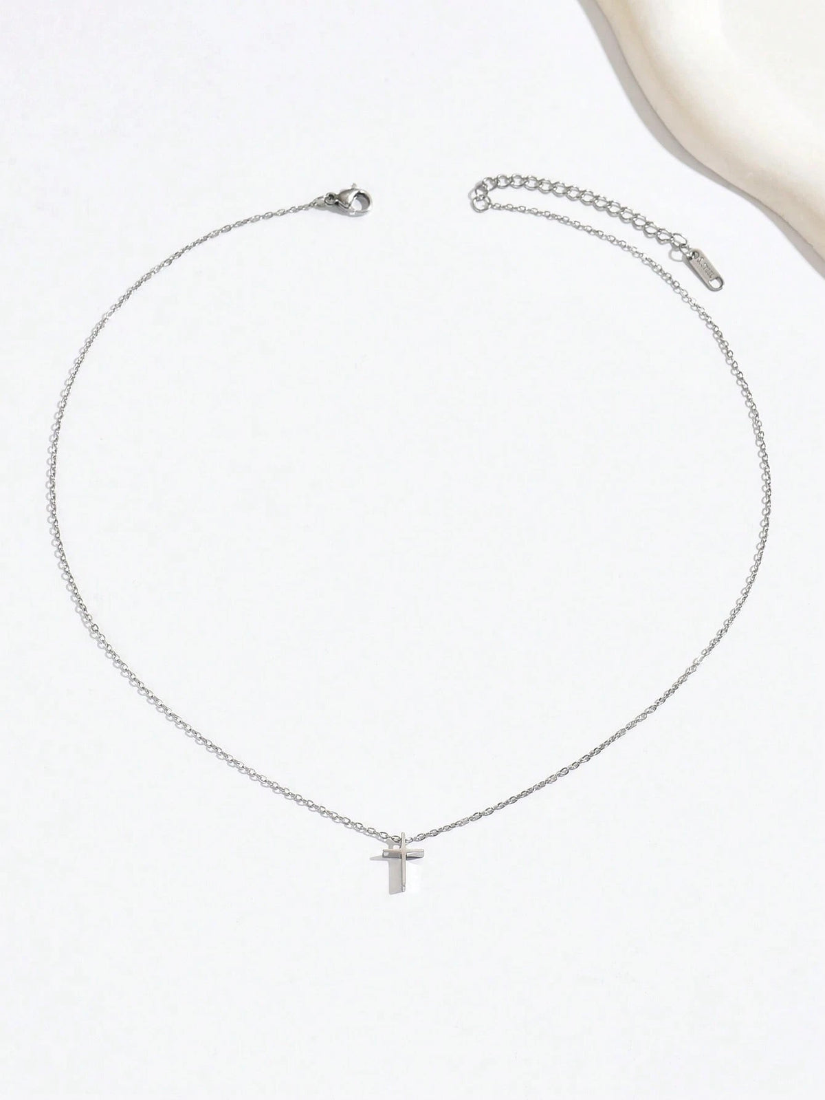 1pc Delicate Petite Golden Cross Necklace, Artistic Versatile Choker Necklace To Highlight Neck Elegance And Unique Taste