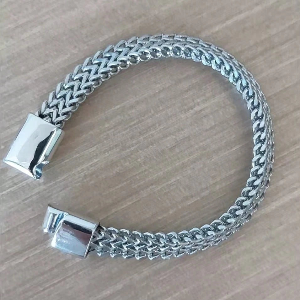 1pc Men's Stainless Steel Woven Bracelet With Magnetic Clasp, Father's Day Gift Jewelry