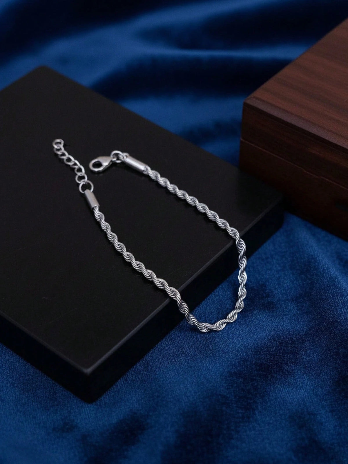 1pc Stainless Steel Twisted Rope Chain Bracelet For Men, Simple And Cool Gift