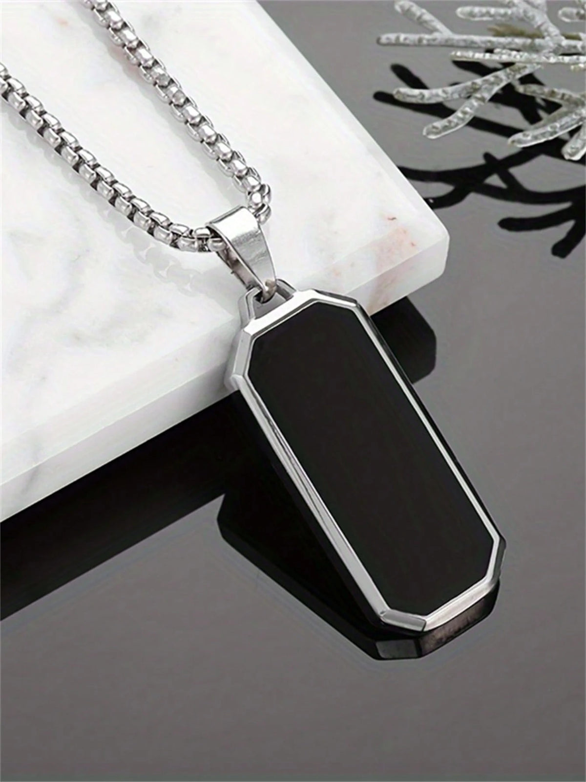 1PC High-Quality Stainless Steel Glossy Black Military Dog Tag Pendant Necklace For Men And Women Fashion Casual Jewelry Gift