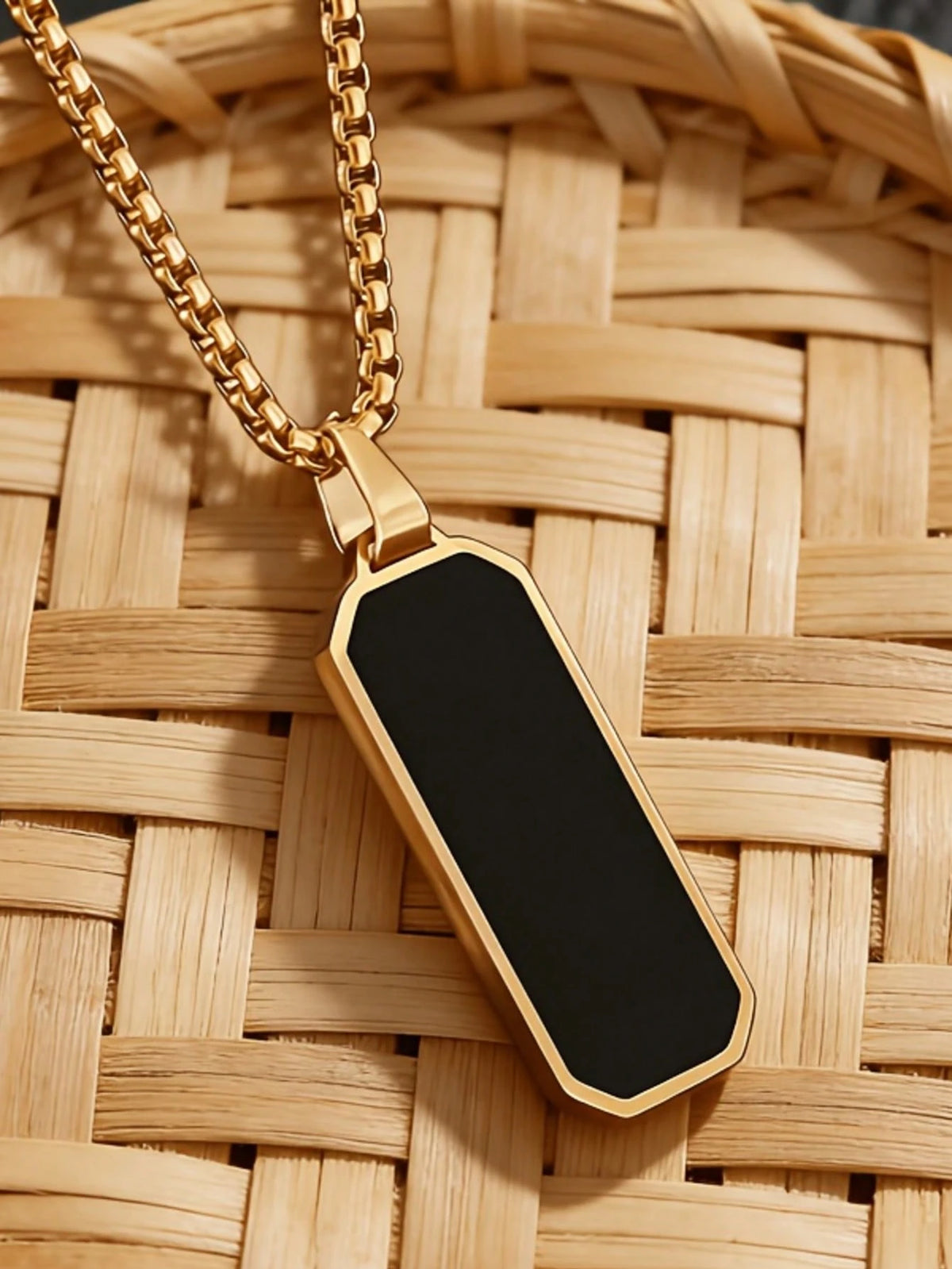 1PC High-Quality Stainless Steel Glossy Black Military Dog Tag Pendant Necklace For Men And Women Fashion Casual Jewelry Gift