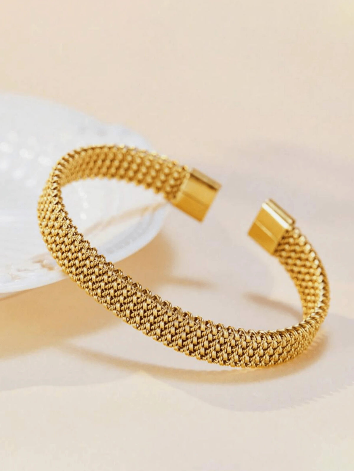 1pc Stainless Steel Couple Fashion Spider Web Open Cuff Bracelet, Luxury Jewelry Decoration For Daily Wear, Suitable As Birthday Gift For Friends, Classmates, Girls, Mothers, Lovers