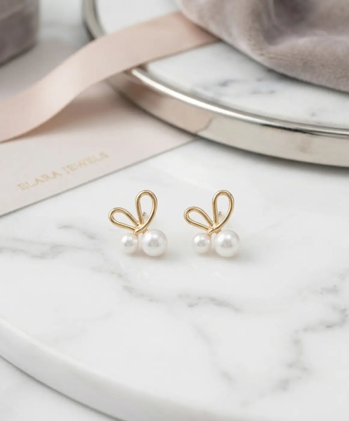 Elegant Gold-Tone Butterfly Pearl Stud Earrings for Girls – Cute and Stylish Jewelry