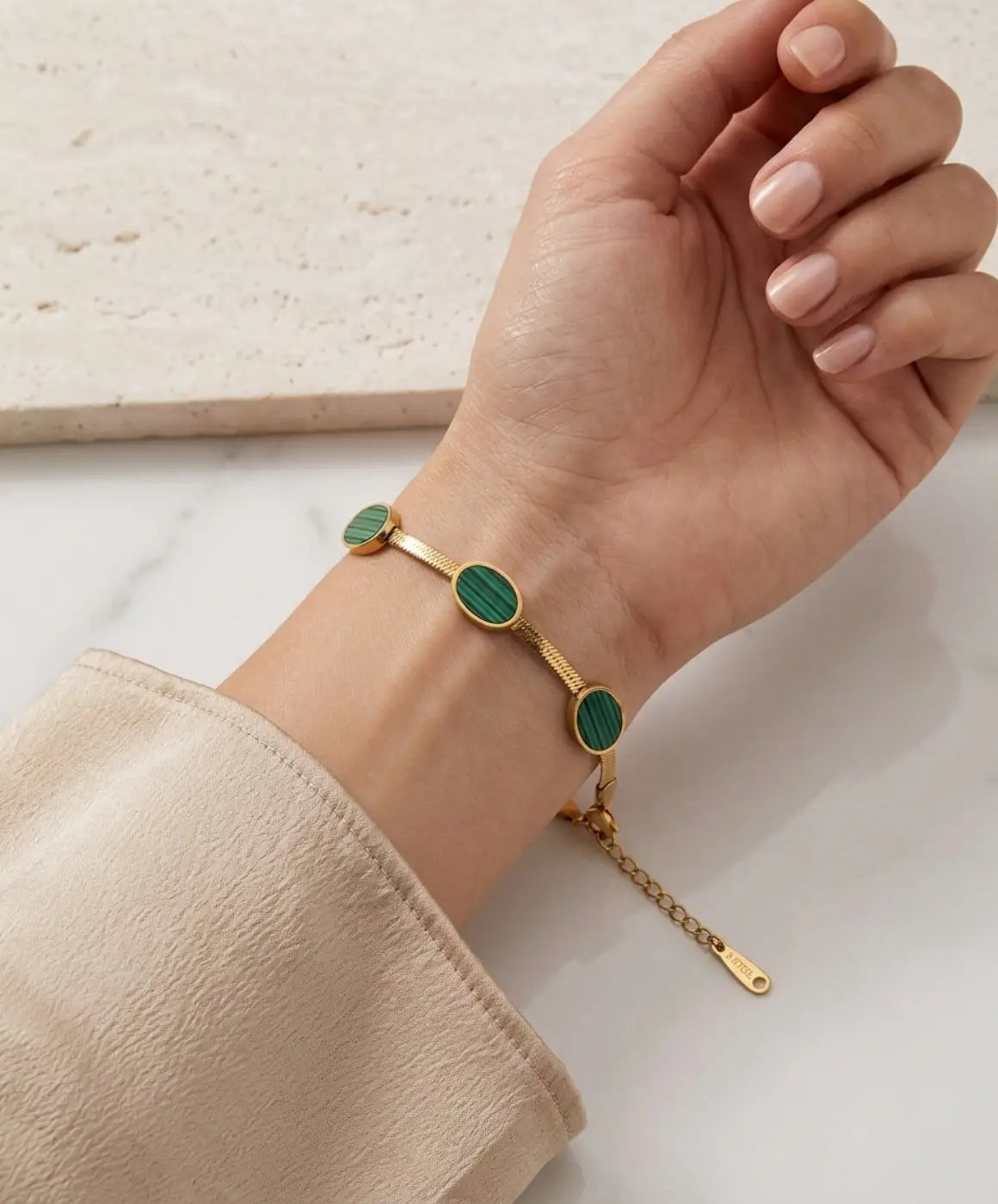 Emerald Green Oval Chain Bracelet
