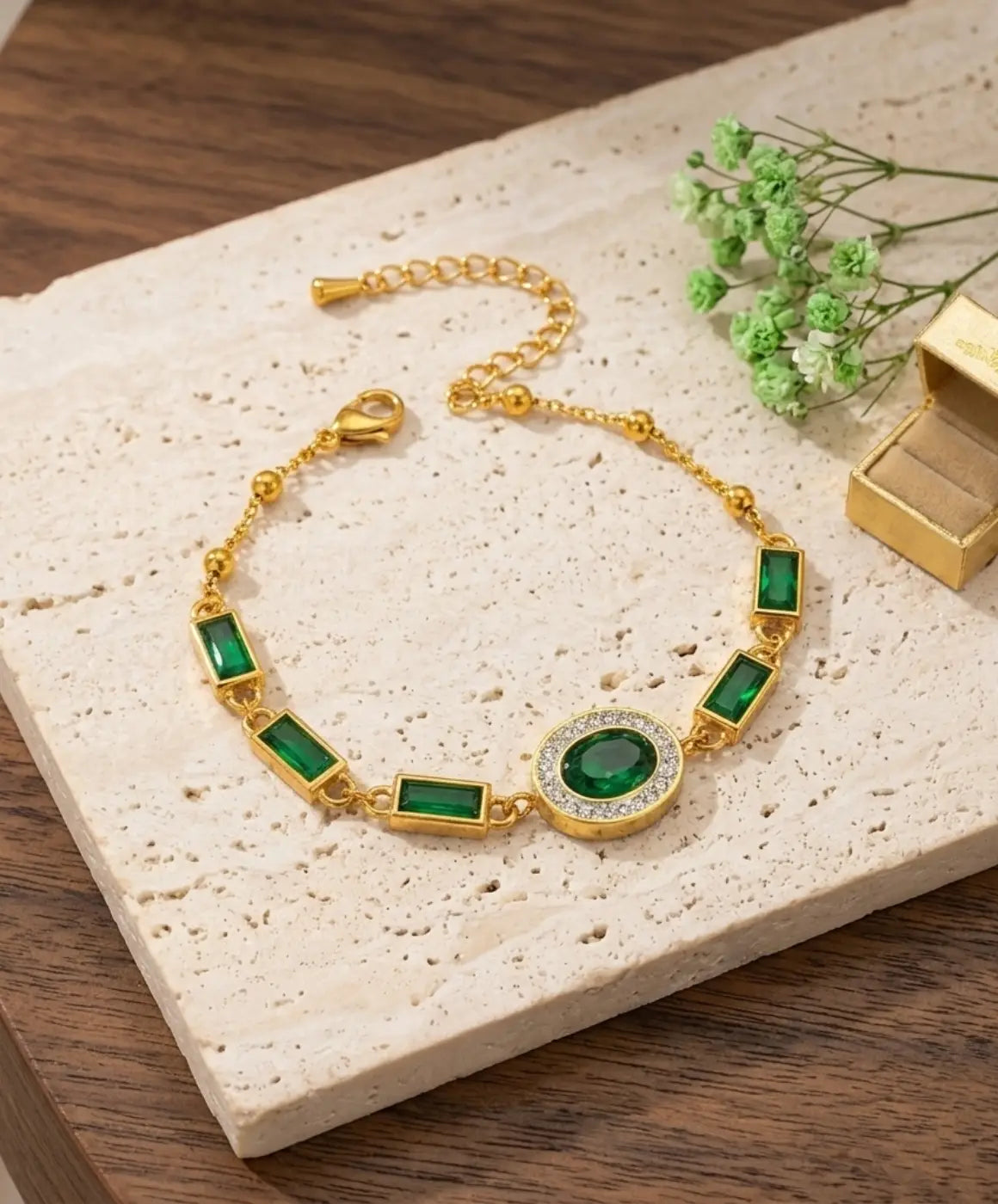 Emerald Green Link Bracelet for Women – Gold-Tone Geometric Chain Bracelet