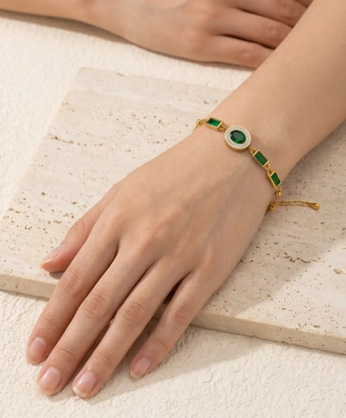 Emerald Green Link Bracelet for Women – Gold-Tone Geometric Chain Bracelet