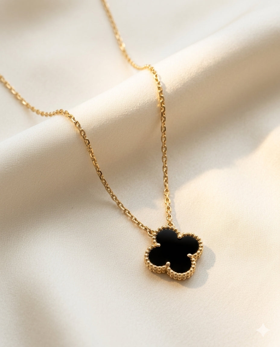 Lucky Four-Leaf Black Clover Pendant Minimalist Gold Chain Necklace