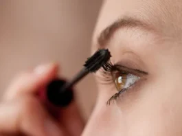 8 Worst Mascaras to Steer Clear of