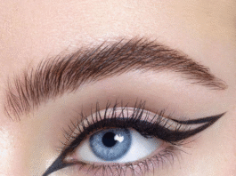 Eyeliner Tips for Blue Eyes