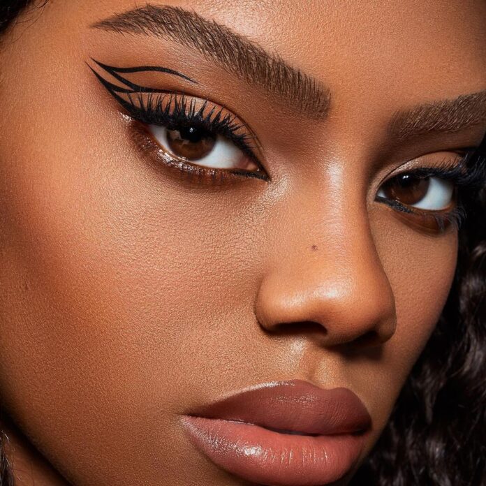 Marvelous Makeup Tips for Dark Skin