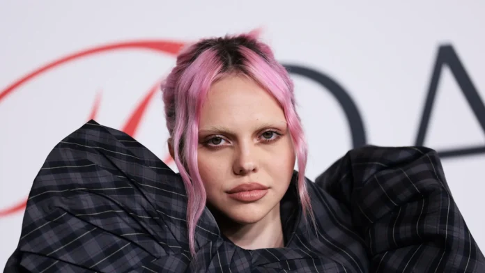 15 Hair Trends Experts Recommend for 2026: Bixie Cuts, Calico Colors, & More