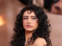 Triangle of Death Piercings Are Everywhere in 2026: Septums, Bridges, & More