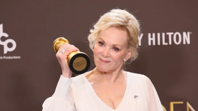 What the "Be Good" Pins at the Golden Globes 2026 Mean