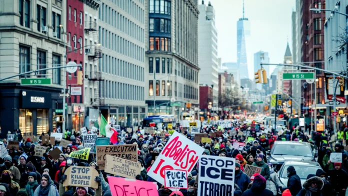 GettyImages-2257475928 copy (1) These Fashion Brands Are Participating in the National Shutdown to Protest ICE