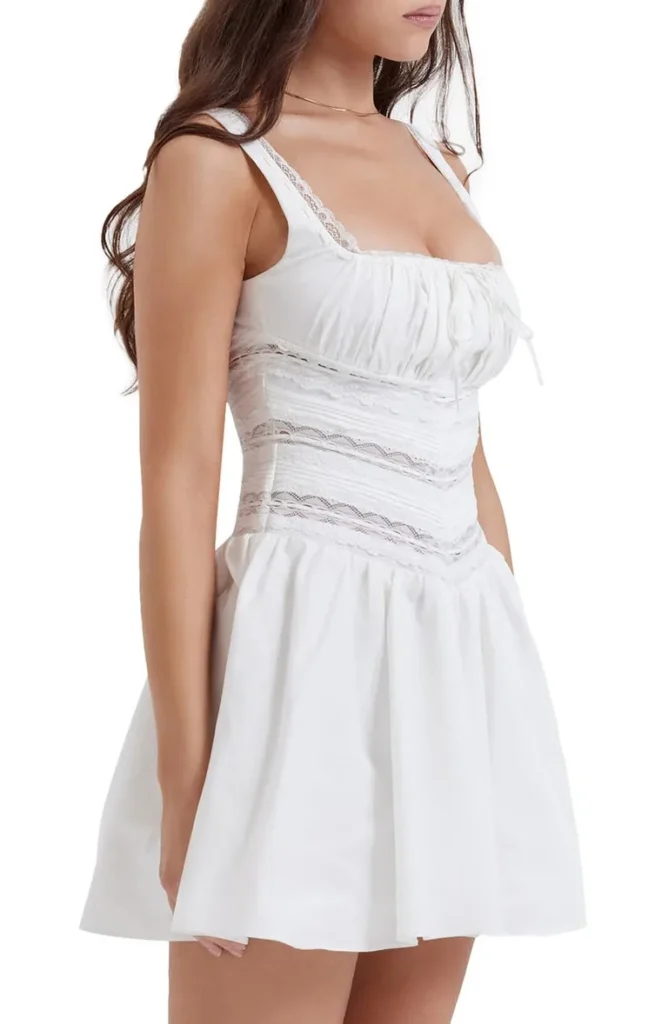 HOUSE OF CB
Tiffani Lace Trim Minidress