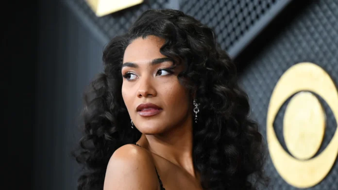 Rosy Brown Lipstick Is Your Answer to the Cool-Toned Makeup Trend of Winter 2026