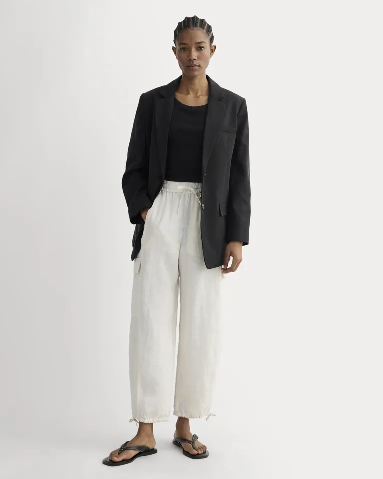 everlane
The Cargo Curve Pants