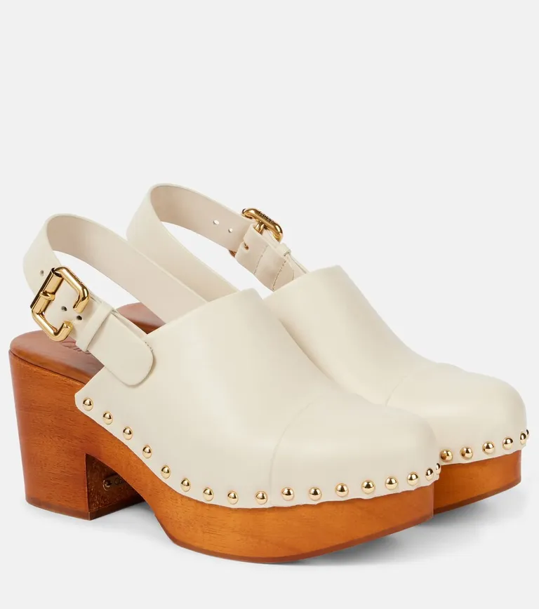 Chloé
Jeannette Studded Leather Clogs
