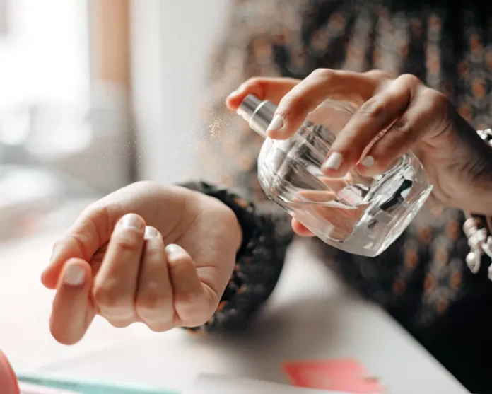 GettyImages-1479414260-7c143d62109248b78085da94ac7816fd The 24 Best '90s Perfumes That Totally Smell Like Teen Spirit