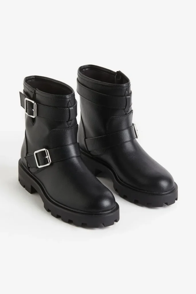 H&M
Chunky Boots
