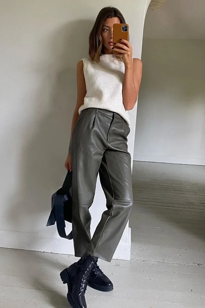 (Image credit: @smythsisters)