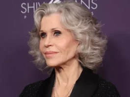 I'm Not Over How Good Jane Fonda Looks at 88, So I'm Buying Her 8 Go-To Products From $8