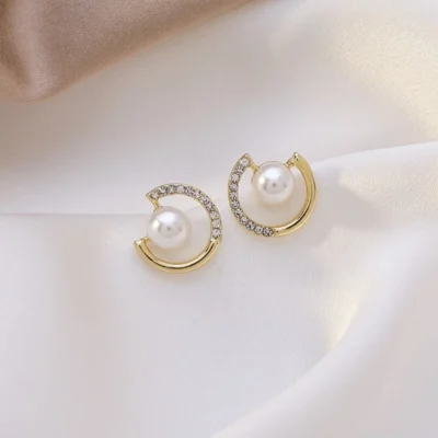 pearl earrings with sparkling CZ rhinestones