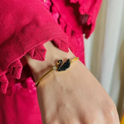 Women black swan crystal jewelry bracelet