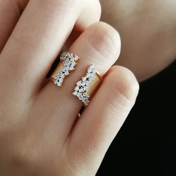 Women's Wide Gold Ring in pakistan