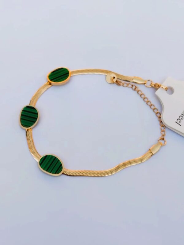Minimal chain bracelet elegant design women accessory
