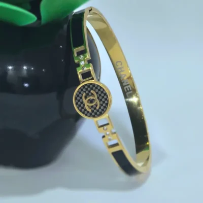 Elegant gold Chanel style bangle in Pakistan