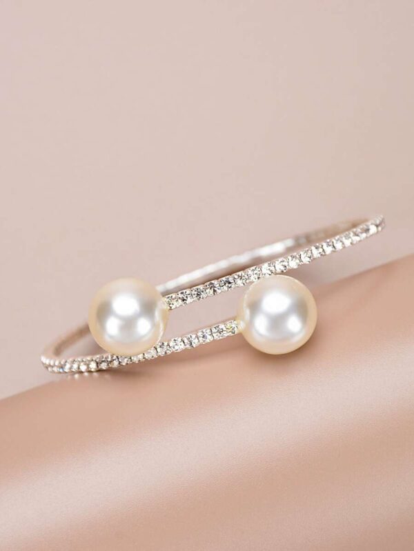 Women's pearl cuff bangle
