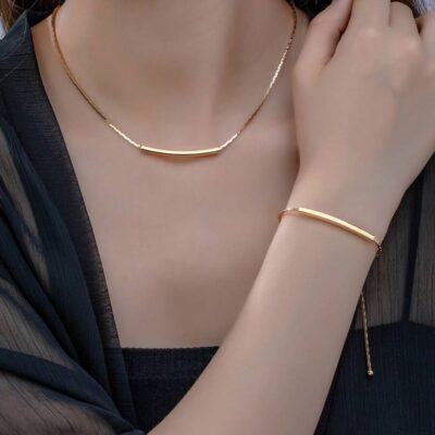 Gold Tone Copper Geometric Necklace & Bracelet Set