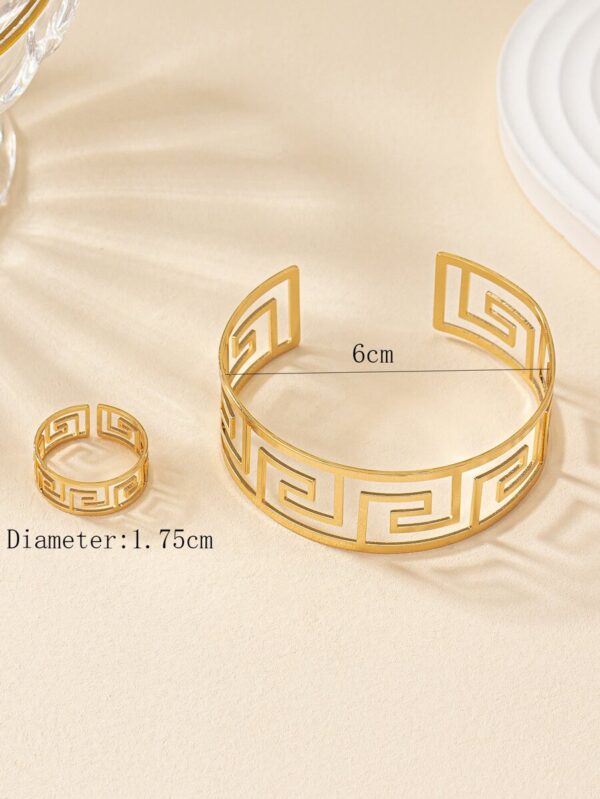 Women’s geometric cuff bracelet and ring set